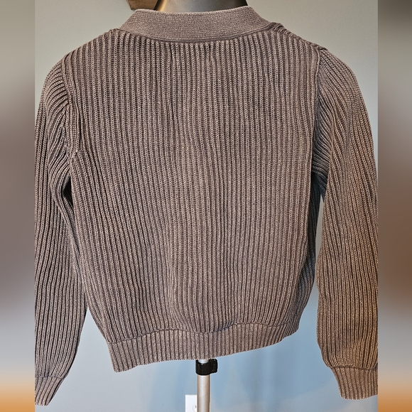 OLD NAVY - BUTTON-UP - CROPPED SWEATER - SMALL/MEDIUM - Picture 8 of 8